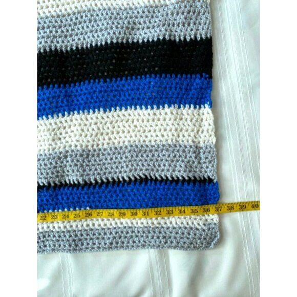 Vintage 70s Hand Crocheted Afghan Lap Throw Baby Blanket Blue Striped 80s‎ Boho - Picture 5 of 9